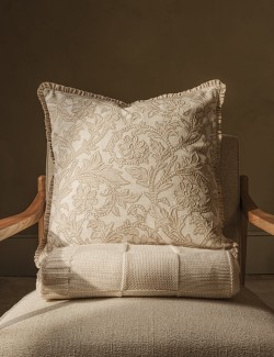 Vyšívaný polštář z čisté bavlny s květovaným motivem