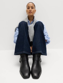 High Waisted Flared Jeans