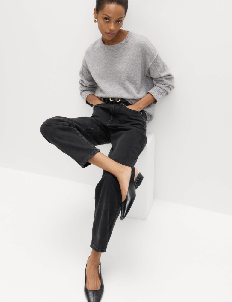 Džíny ke kotníkům střihu Mom s vysokým pasem