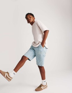 Proužkované džínové šortky s kapsami (6–16 let)