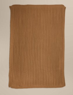 Ribbed Knitted Throw