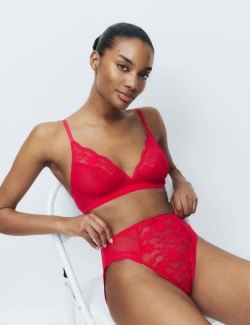 Krajková dekoltová podprsenka bez kostic (A–E)