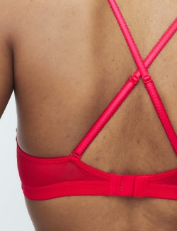 Krajková dekoltová podprsenka bez kostic (A–E)