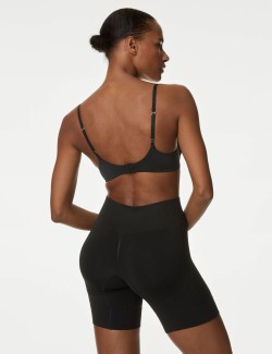 Cool Comfort™ Seamless Bum Boosting Shorts