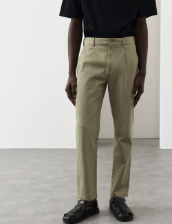 Regular Fit Single Pleat Textured Chinos