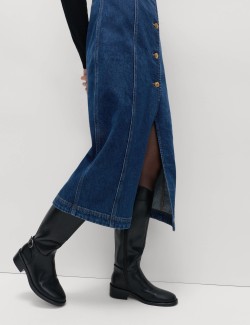 Neformální džínové splývavé midi šaty s výstřihem do V