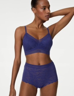 Flexifit™ Lace Non Wired Bralette