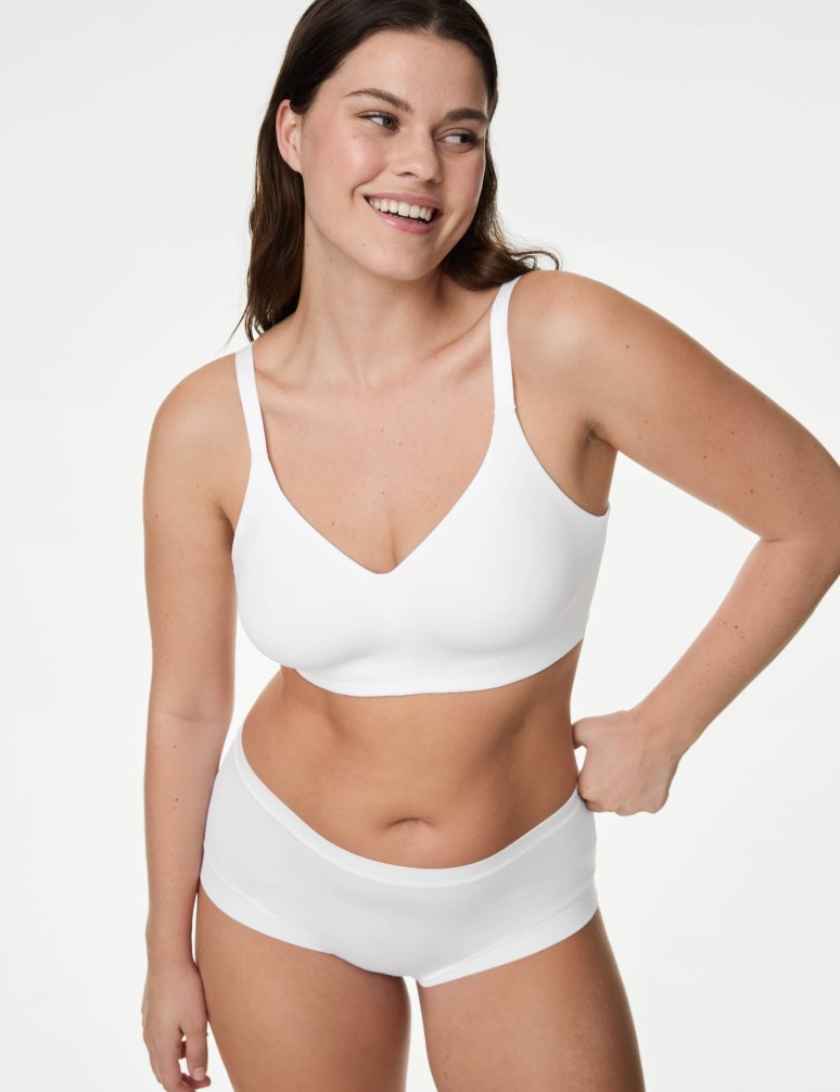 Flexifit™ Non Wired Full Cup Bra A-E