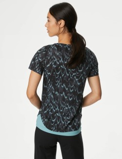 Printed Scoop Neck 2-in-1 T-Shirt