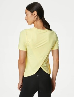 Scoop Neck Wrap Back Yoga T-Shirt