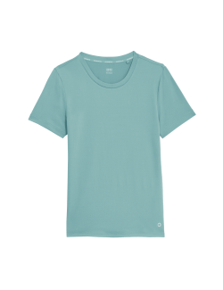 Scoop Neck Fitted T-Shirt