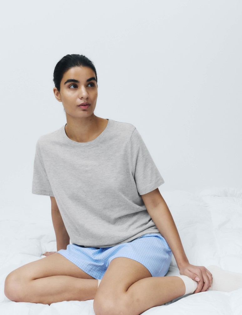 Krátká souprava s vysokým podílem bavlny a potiskem