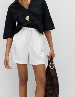Linen Rich High Waisted Shorts