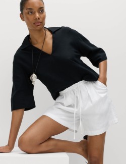 Šortky s vysokým pasem a vysokým podílem lnu