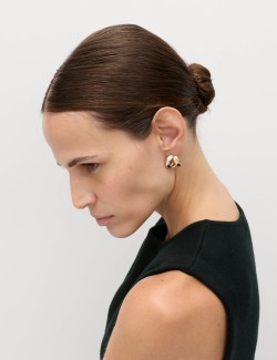 Textured Waisted Slim Fit Knitted Vest