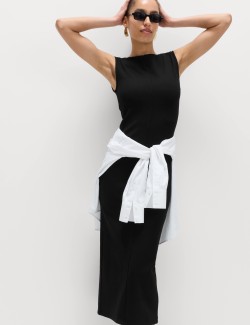 Žerzejové přiléhavé midi šaty