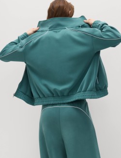 Opískovaná sportovní bunda se stojáčkem