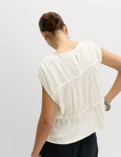 Ruched Scoop Neck Regular Fit Top with Linen