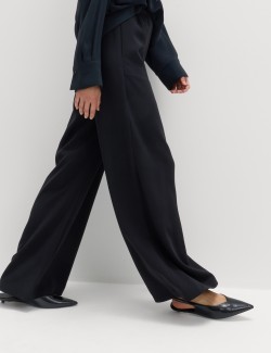 Crepe Elasticated Waist Wide Leg Trousers