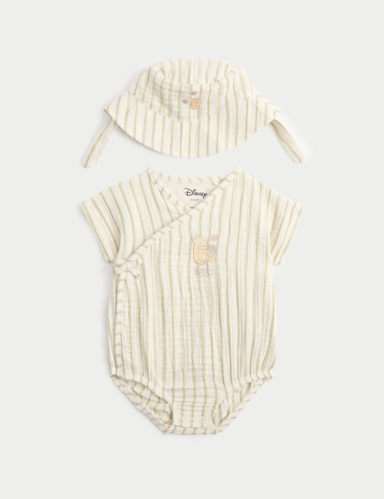 Dvoudílná kombinéza s kloboukem s motivem Winnie the Pooh™ (3,2 kg – 12 měsíců)