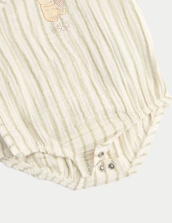 Dvoudílná kombinéza s kloboukem s motivem Winnie the Pooh™ (3,2 kg – 12 měsíců)