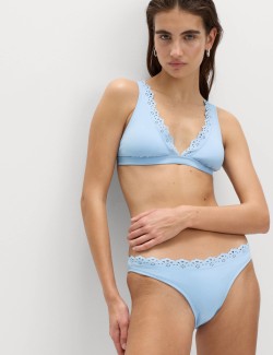Broderie Trim Sculpt Padded Plunge Bikini Top