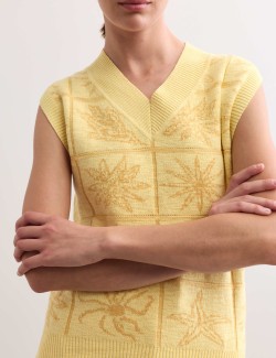 Linen Rich V-Neck Stitch Detail Knitted Vest