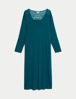 Body Soft™ Lace Detail Nightdress