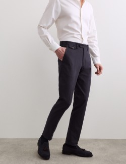 Tailored Fit Chinos
