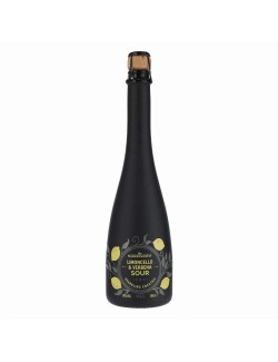 Koktejl se šumivým londýnským suchým ginem, limoncellem, citronovou šťávou a přírodním aroma verbeny citronové