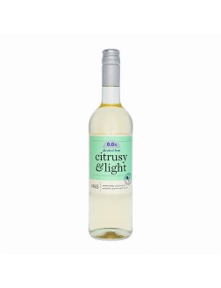 Nápoj z nealkoholického aromatizovaného bílého vína Sauvignon Blanc