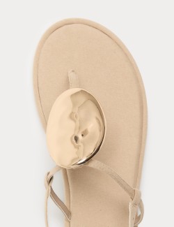 Trim Ankle Strap Flat Sandals