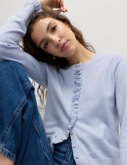 Air-Yarn Ruffle Slim Fit Cardigan