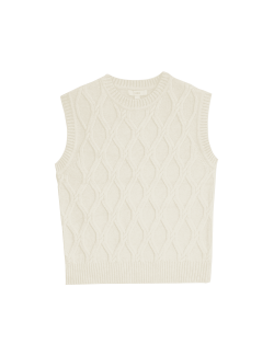 Cloud-Yarn Textured Knitted Vest