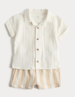 Dvoudílný outfit košila a pruhovaných šortak (0–5 lat)