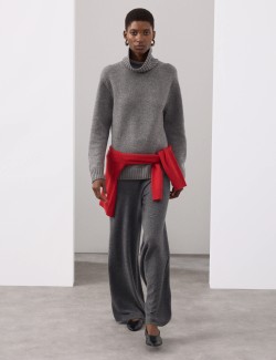 Merino Wool Rich Relaxed Jumper with Cashmere