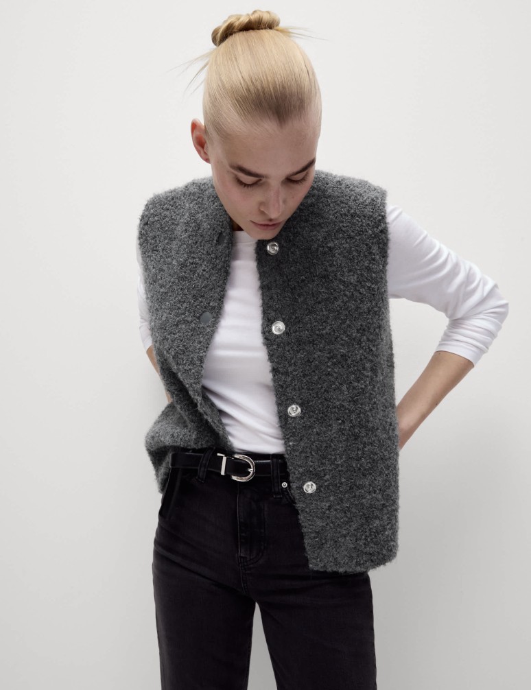 Textured Crew Neck Knitted Waistcoat