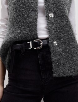 Textured Crew Neck Knitted Waistcoat