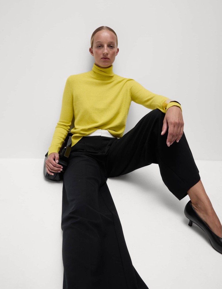 Woven Pleat Front Wide Leg Trousers