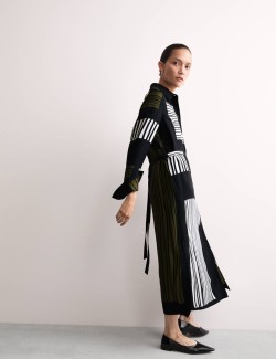 Linear Print Midi Shirt Dress