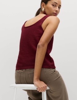 Cotton Blend Textured Scoop Neck Knitted Vest