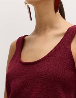 Cotton Blend Textured Scoop Neck Knitted Vest