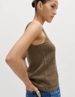 Cotton Blend Textured Scoop Neck Knitted Vest