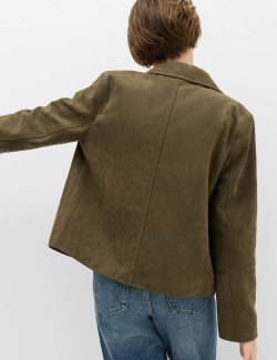 Krátká semišová bunda s knoflíky