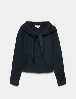 Svetr na knoflíky z odlehčené příze s šálovým límcem