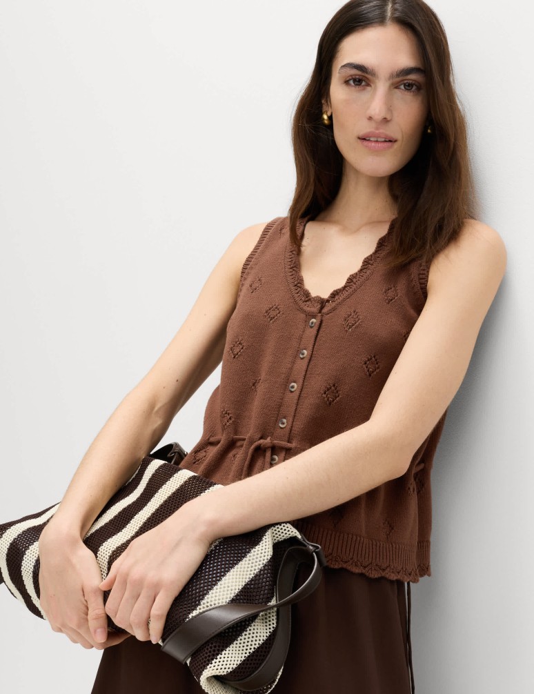 Pure Cotton Textured Cropped Knitted Vest