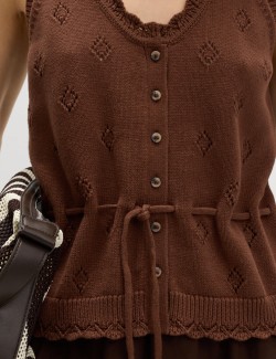 Pure Cotton Textured Cropped Knitted Vest