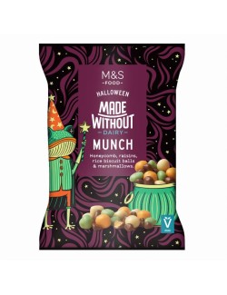 Kousky porézního karamelu obalené v kakau, rozinky a rýžové sušenkové kuličky s veganskými pěnovými bonbóny marshmallow