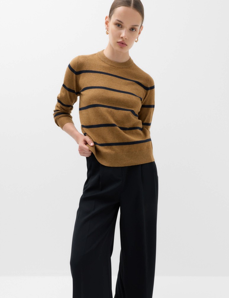 Air-Yarn Striped Crew Neck Jumper