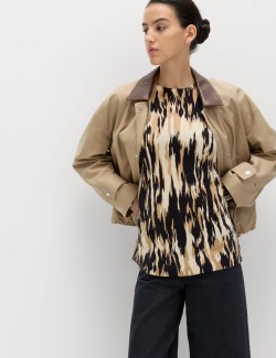 Abstract Pattern Supersoft Jumper